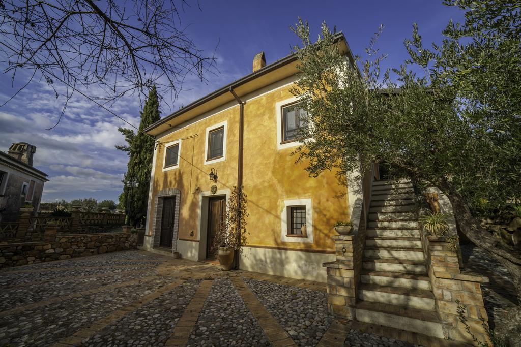 Agriturismo Masseria Fonte Di Maroglio Castrovillari Exterior foto