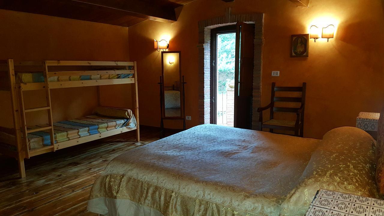 Agriturismo Masseria Fonte Di Maroglio Castrovillari Exterior foto